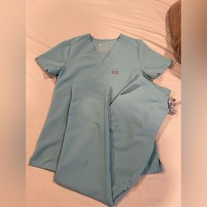 Sea Glass Limited Edition Scrub set